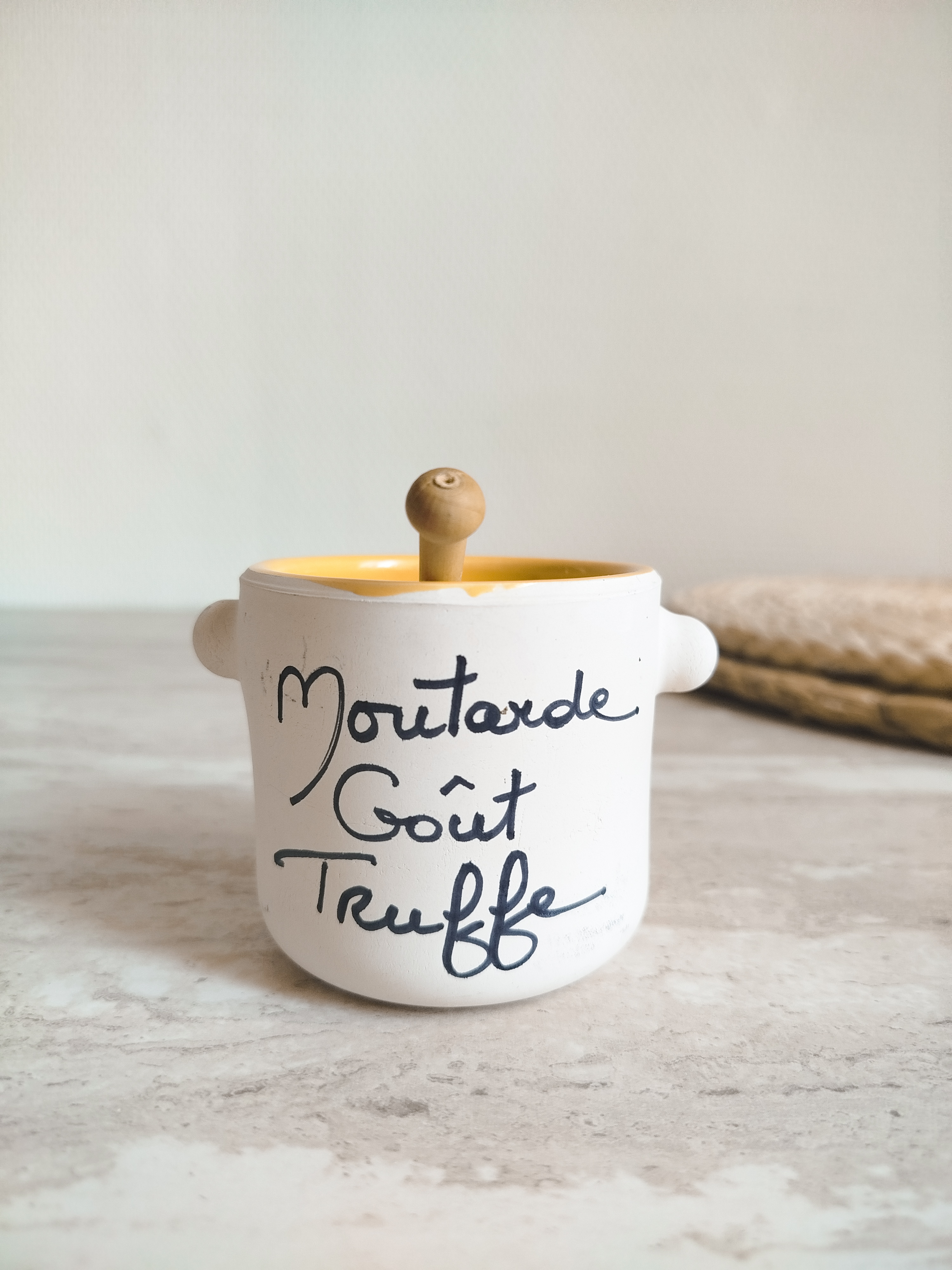 Pot terracotta " Moutarde à la truffe"
