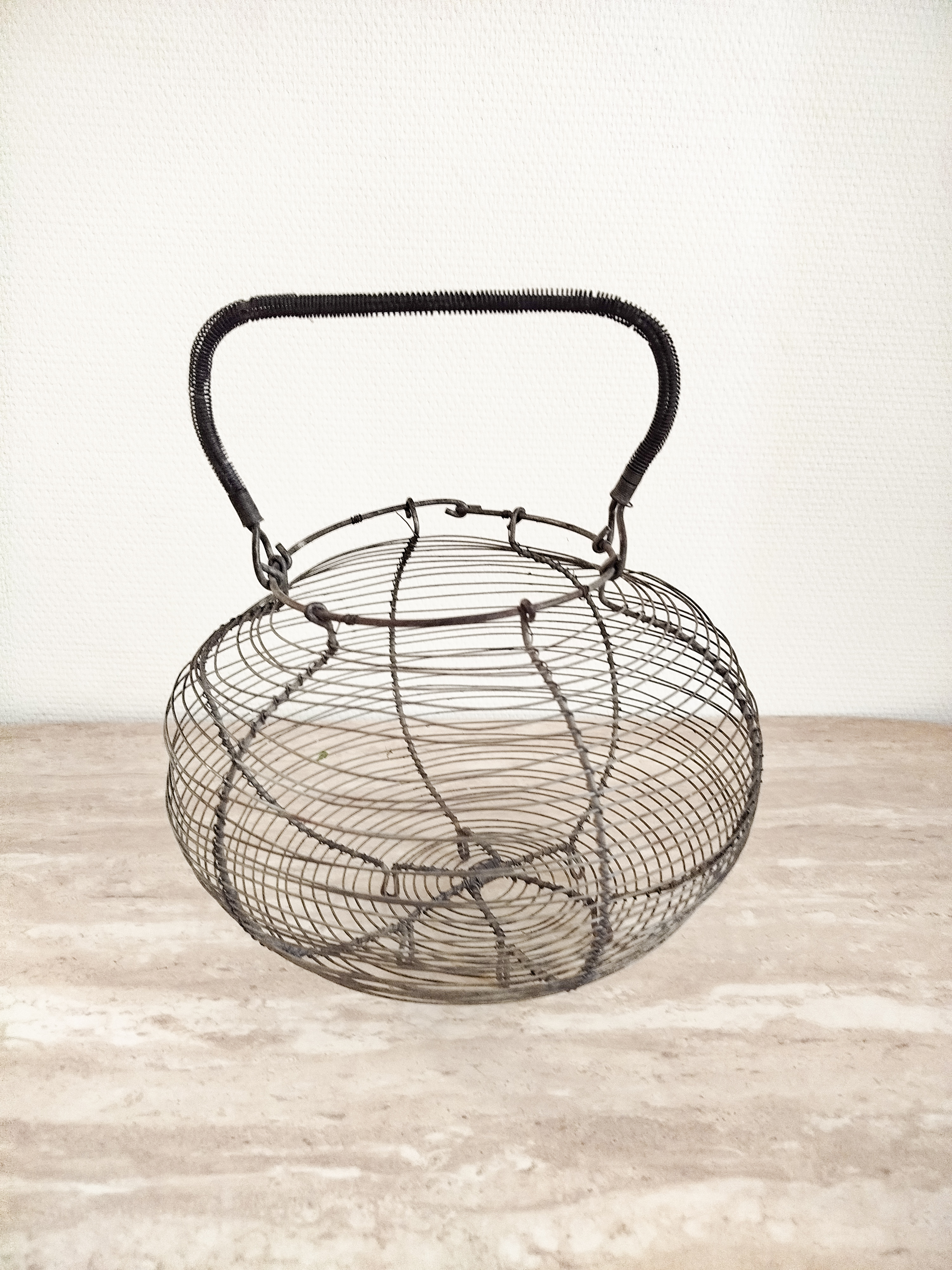 Panier à oeufs en fil de fer