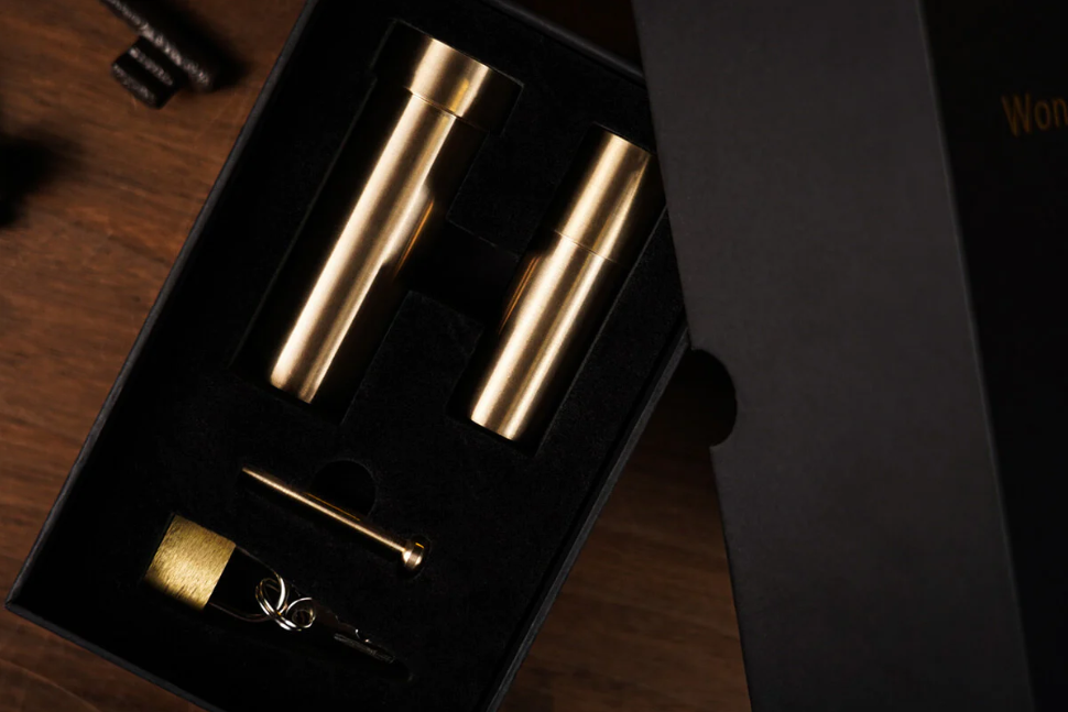 Wonder Tube by TCC Magic