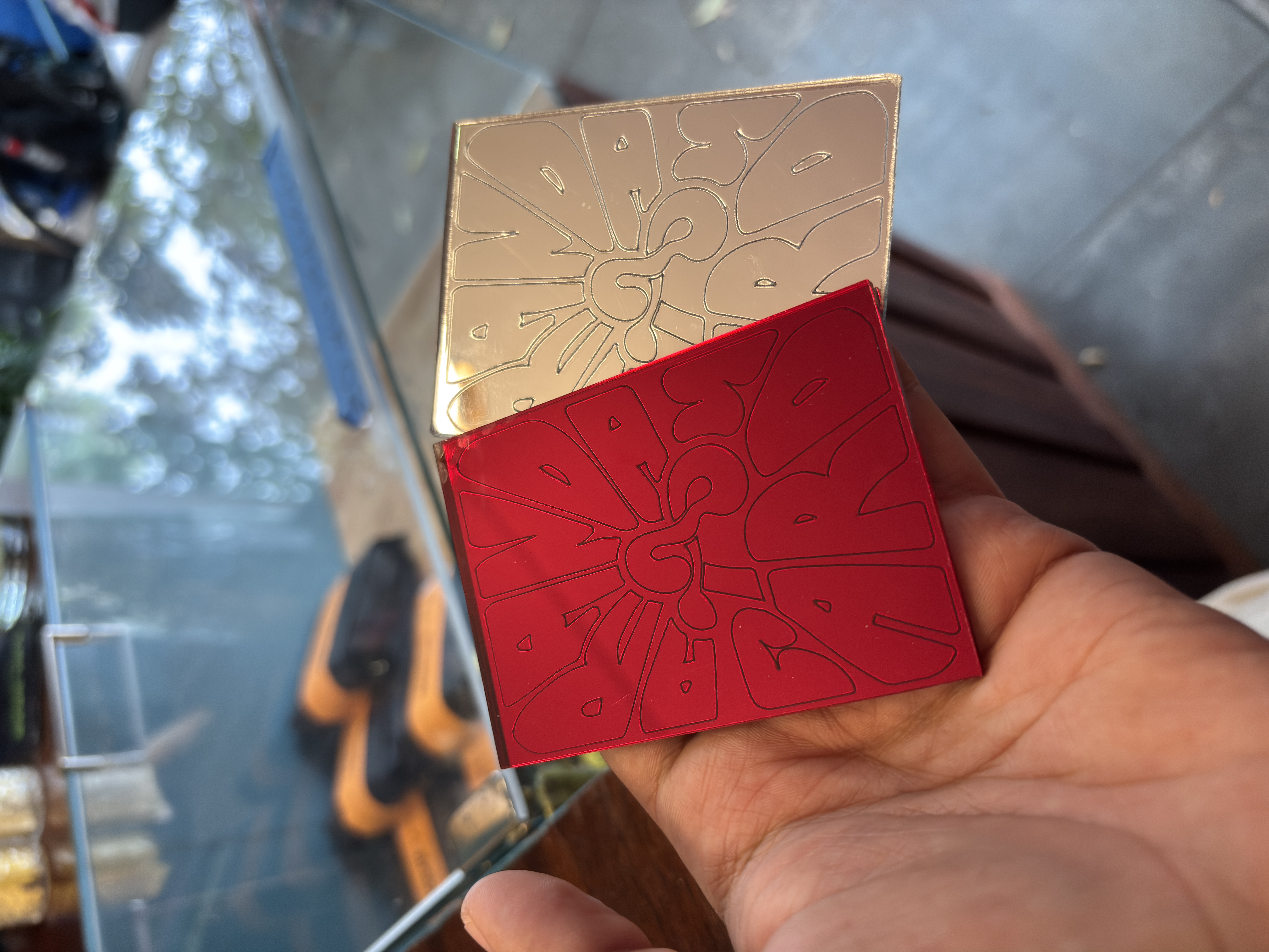 ARANDA CARDS MIRROR TRAINERS (Red)