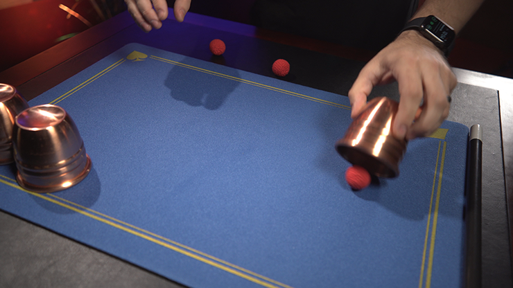 Standard Close-Up PIP Pad 11X16 (Blue) by Murphy's Magic Supplies