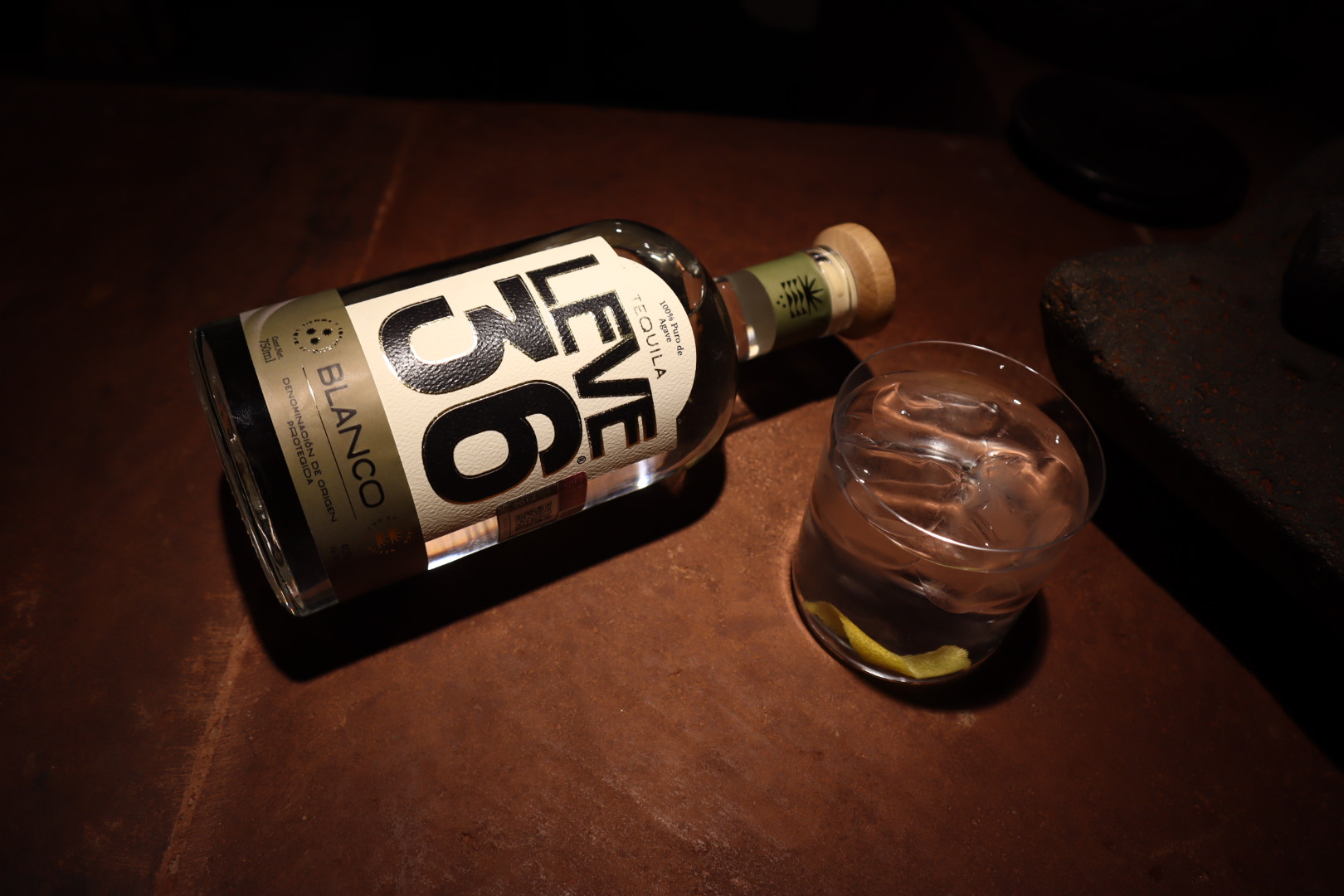 Tequila Leve 36® Blanco 100% Agave 750ml