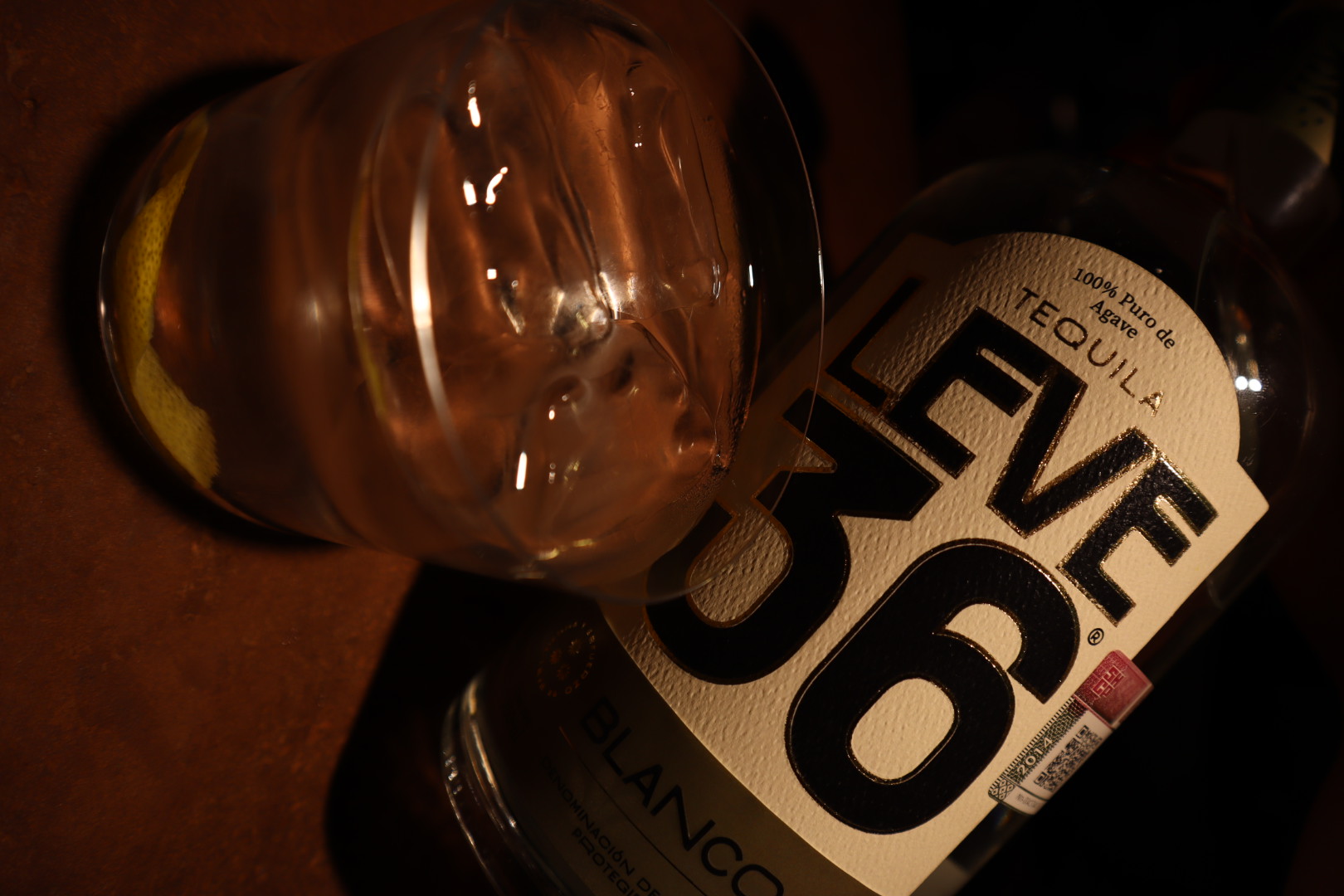 Tequila Leve 36® Blanco 100% Agave 750ml