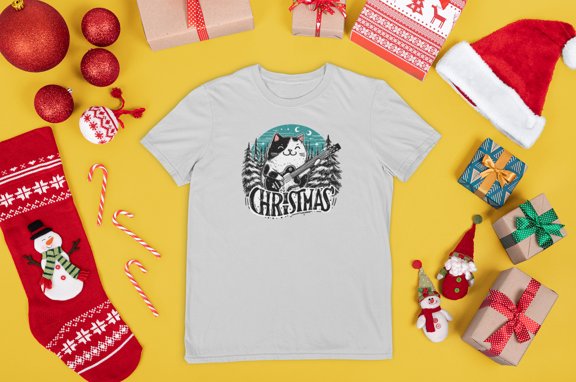 Kalėdiniai marškinėliai su katinu
