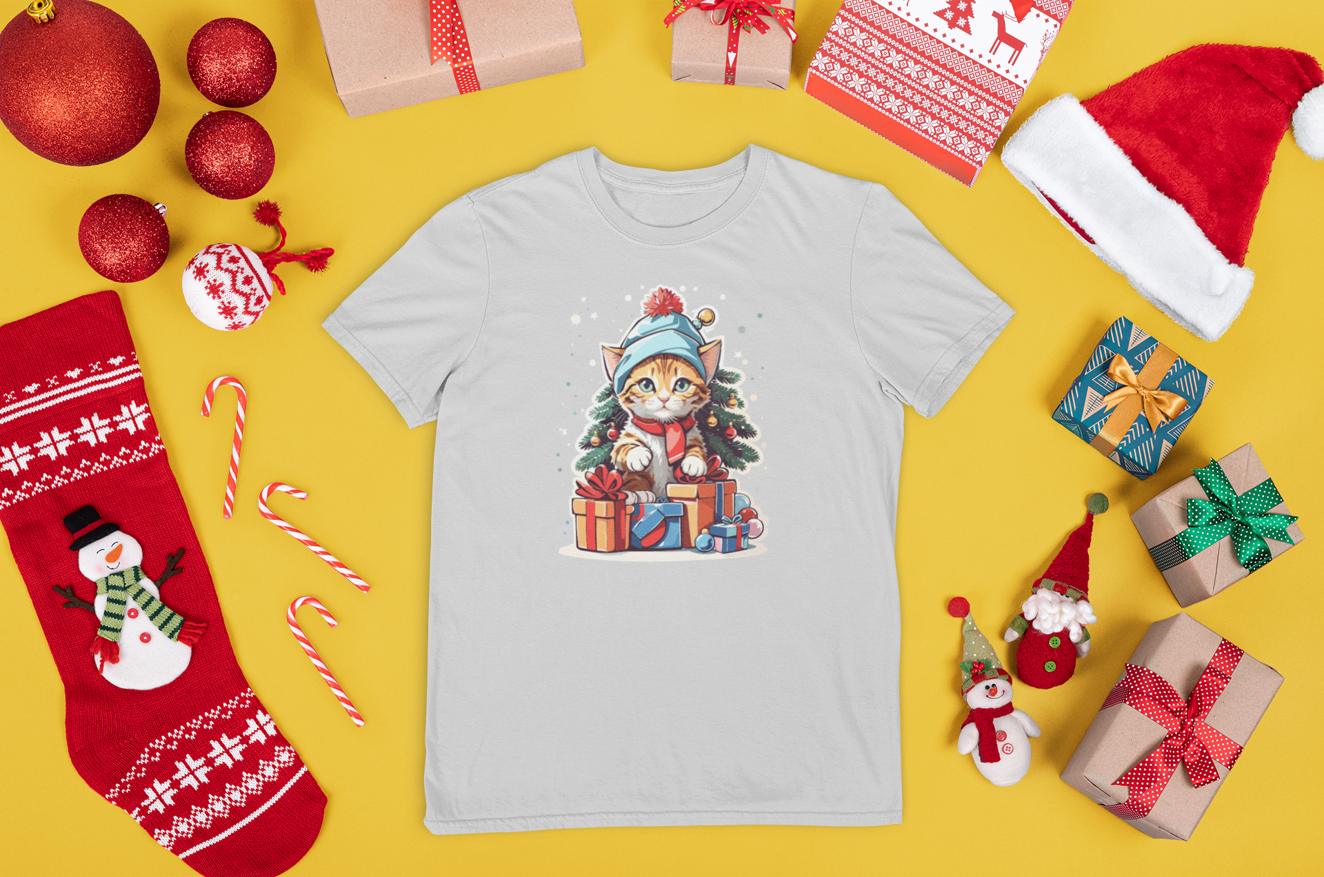 Kalėdiniai marškinėliai su katinu