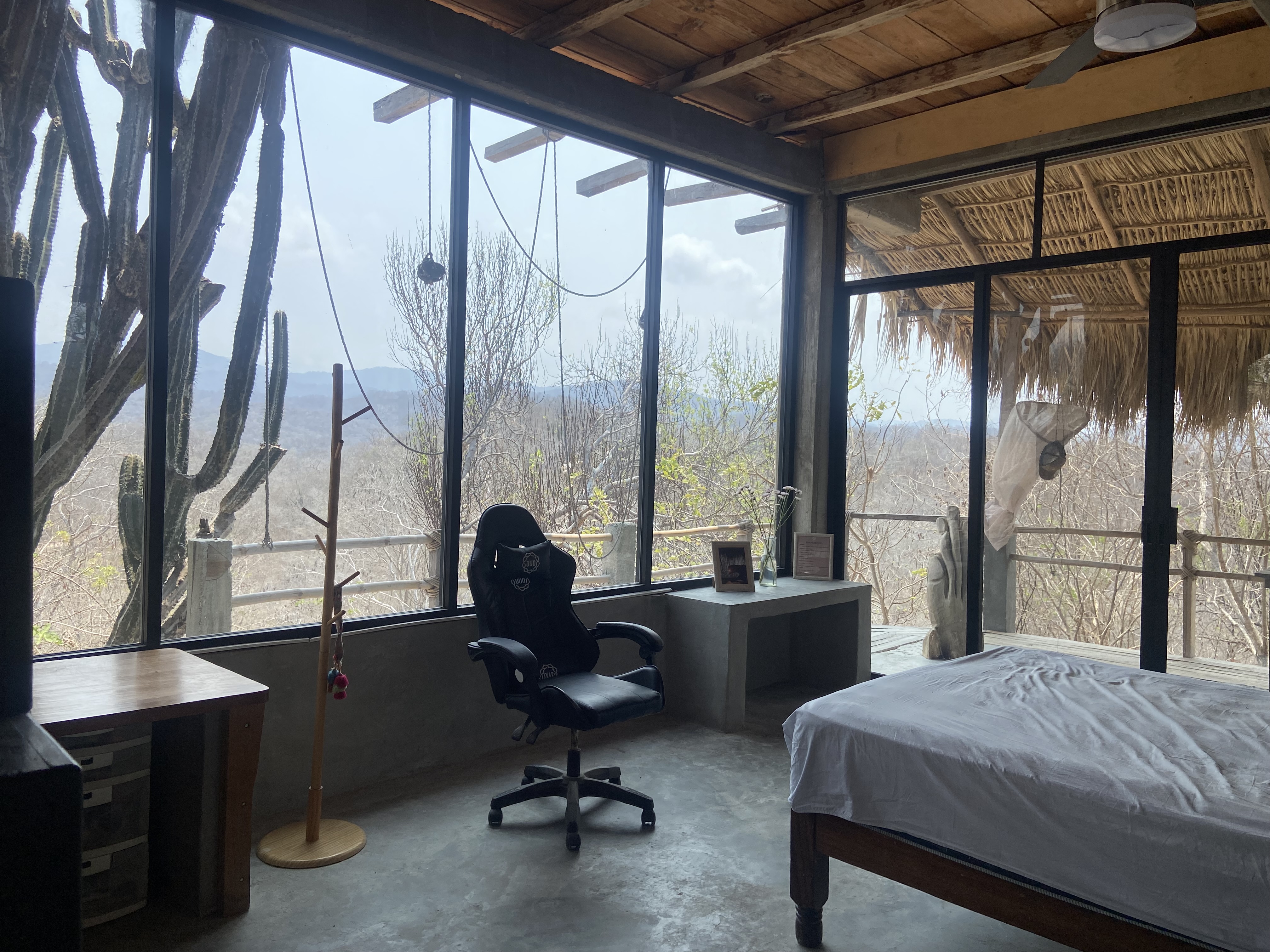 DOUBLE ROOM WITH PRIVATE TERRACE AND BATHROOM