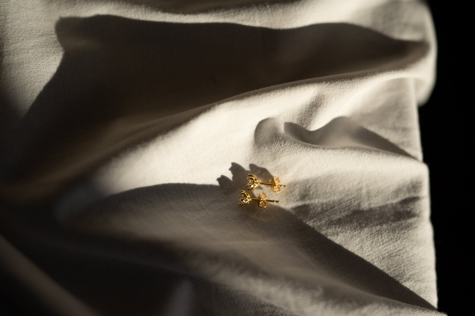 Złote kolczyki z moissanitem 0,5ct