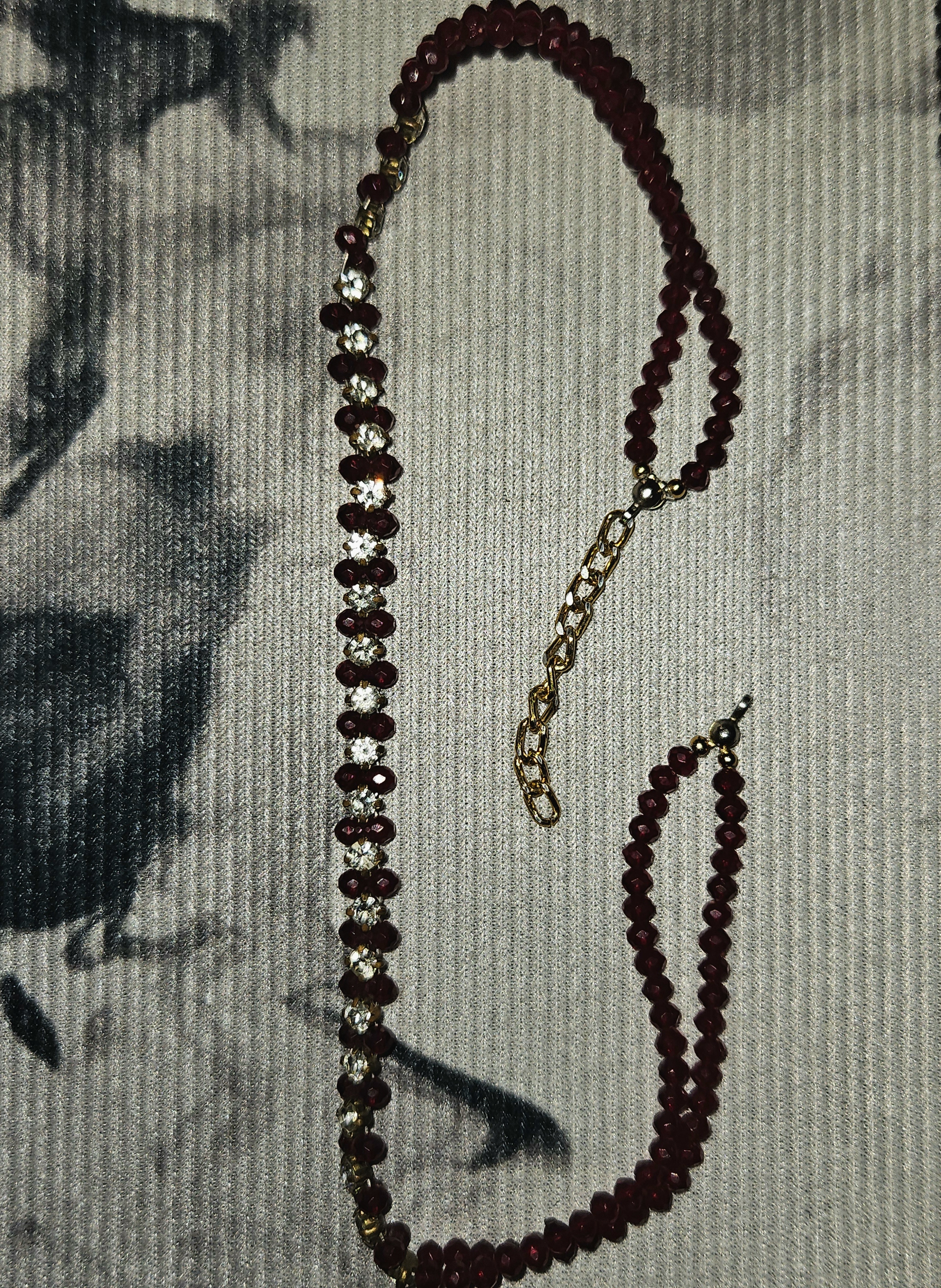 Ruby Radiance – Red Bead & Crystal Necklace