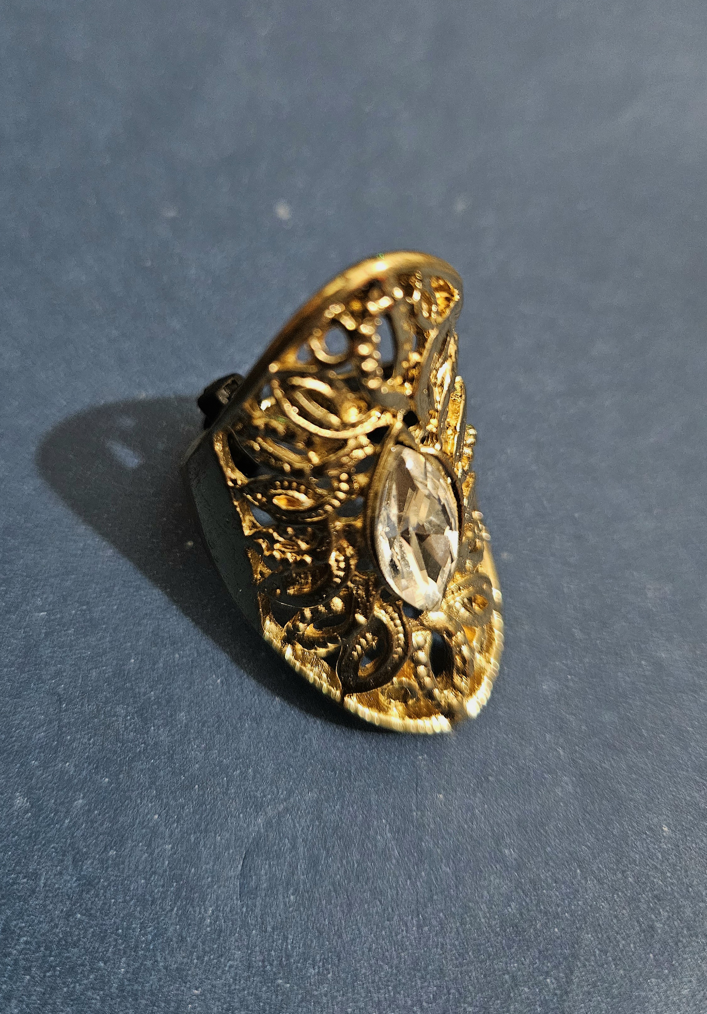 Regal Vine – Marquise Gemstone Filigree Ring