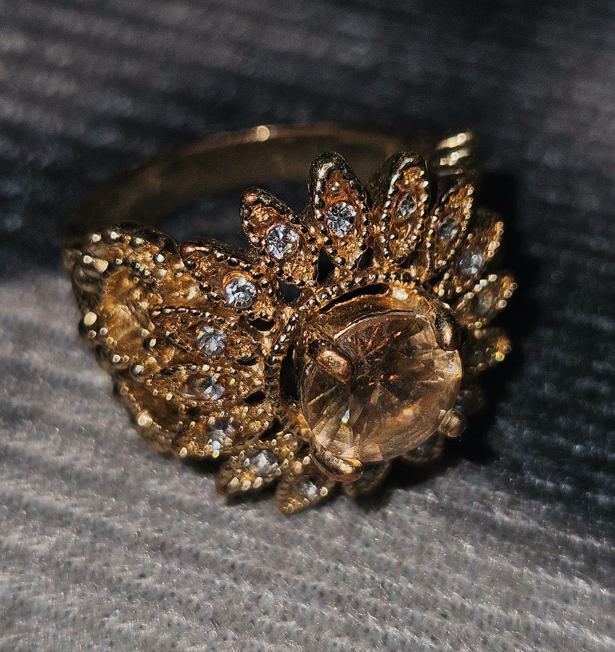 Sunlit Majesty – Champagne Gemstone Halo Ring