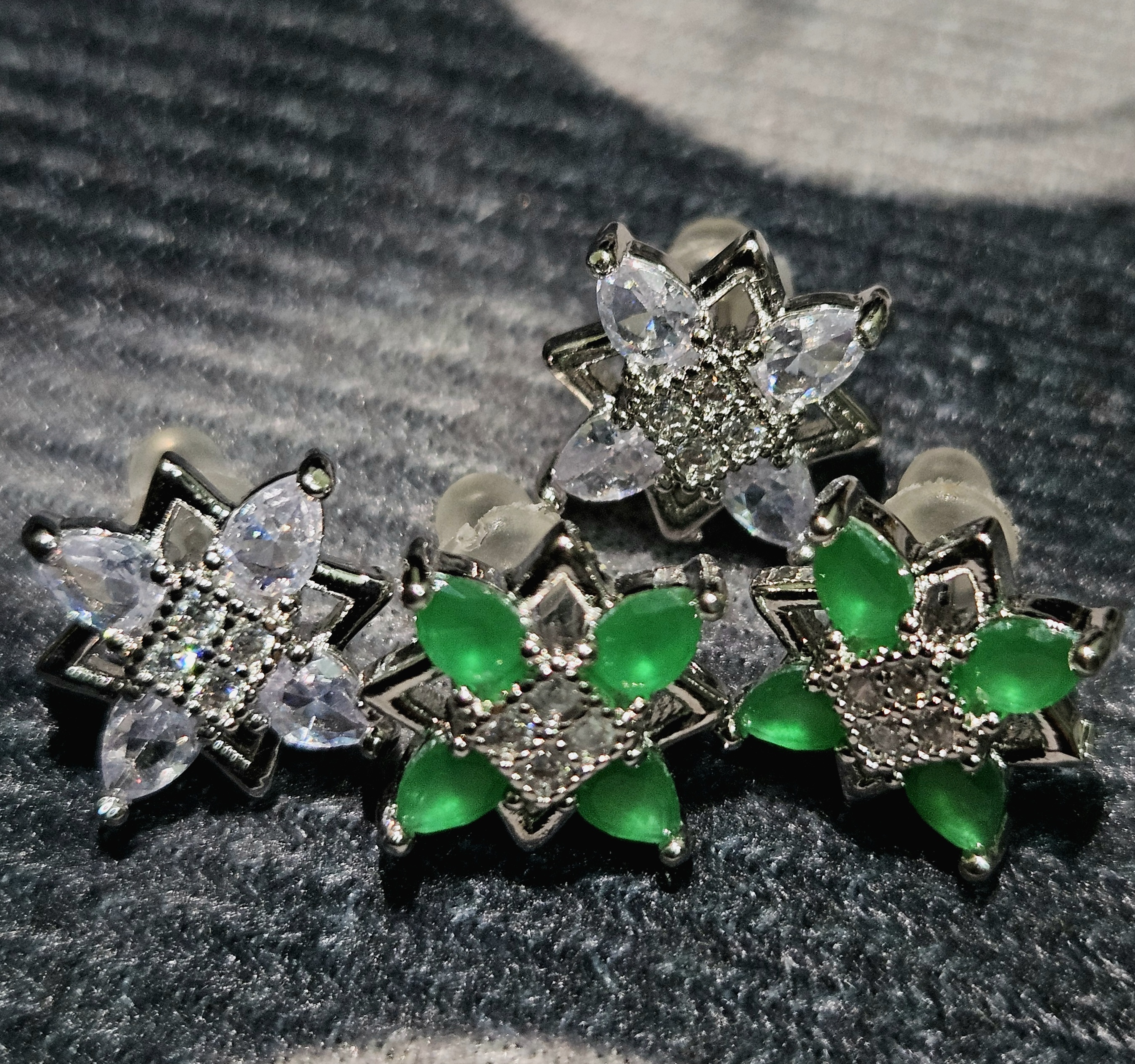 Celestial Bloom – Starburst Teardrop Stud Earrings