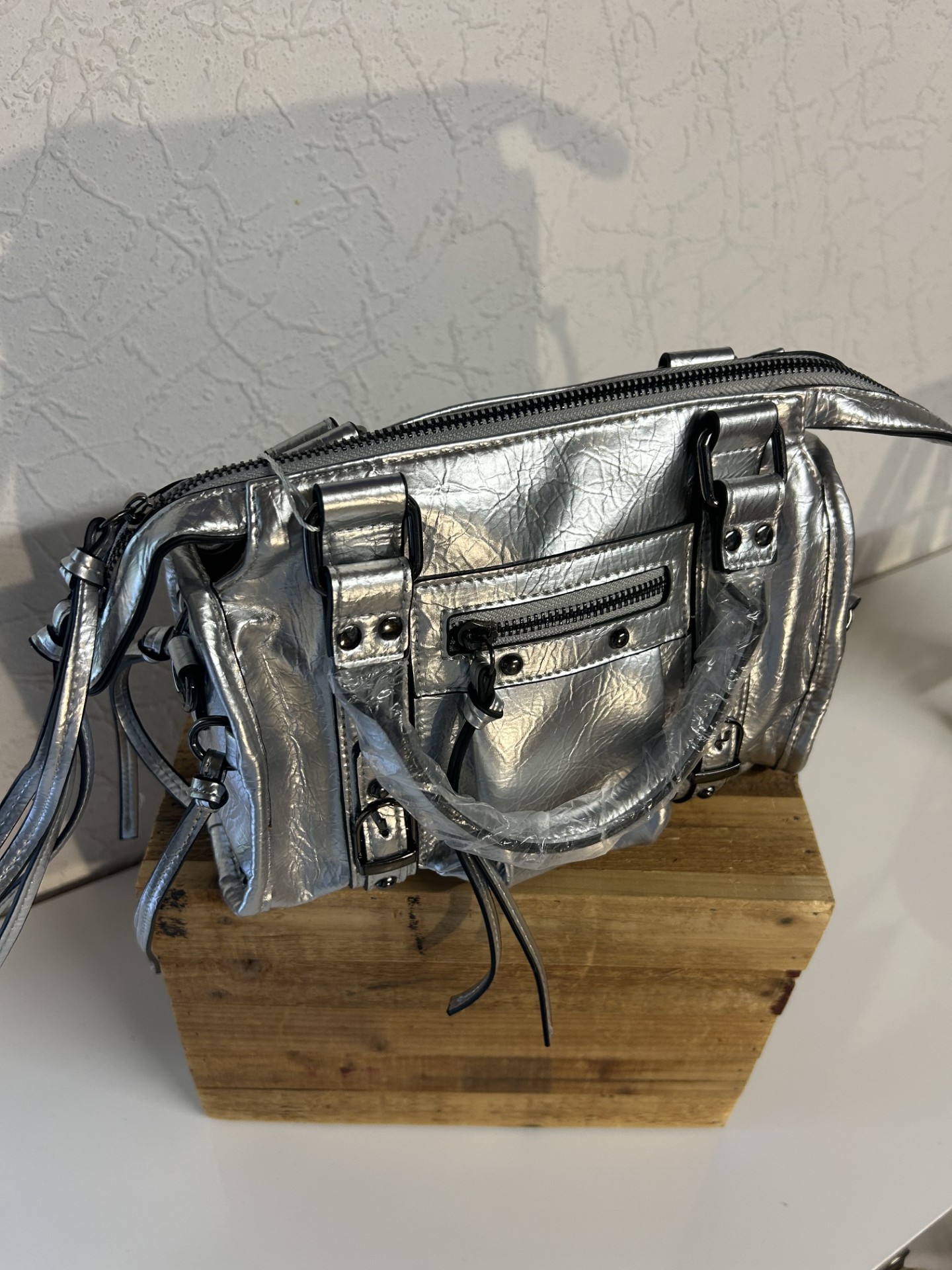 Sac à main argenté