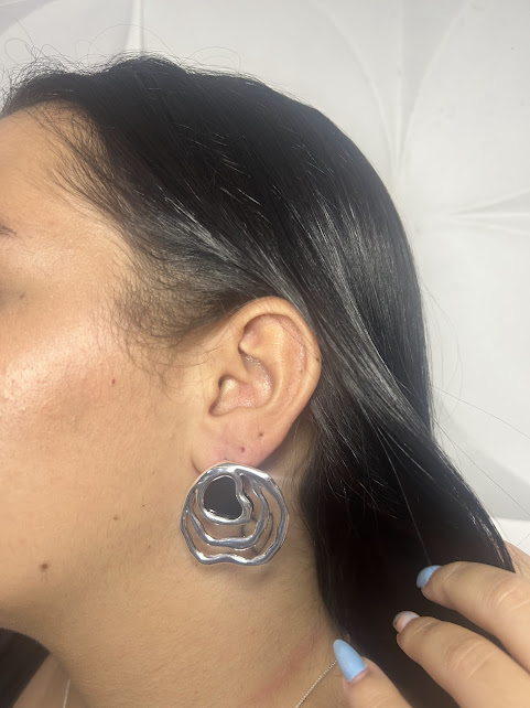 Brinco Linha do Tempo Prateado