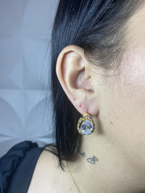 Brinco Aura de Luz Iris