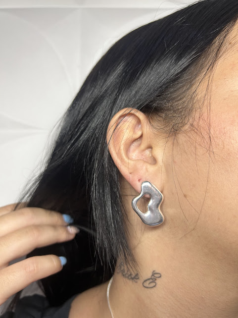 Brinco Fluxo Prateado