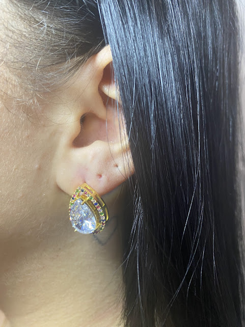 Brinco Aura de Luz Iris