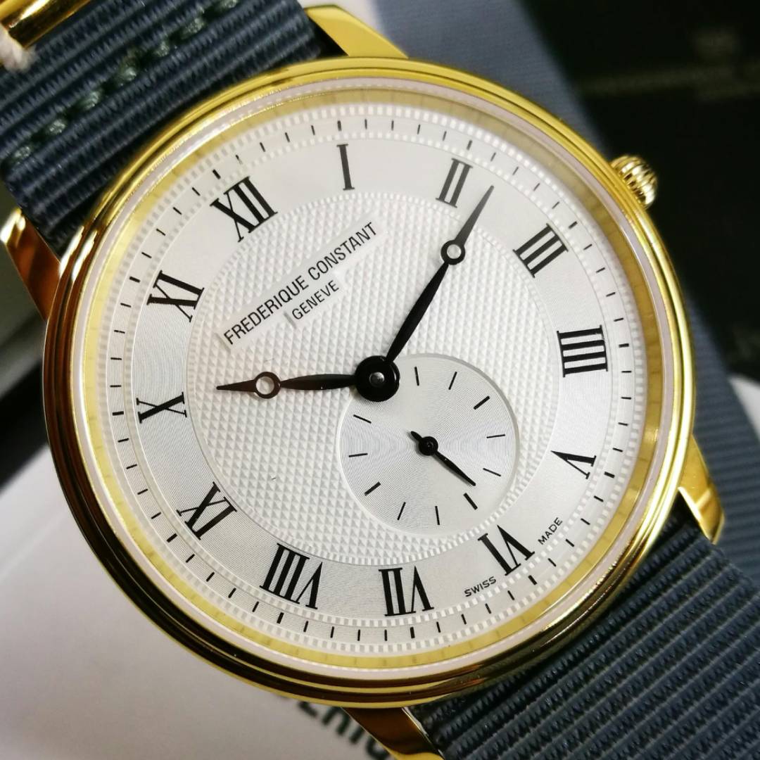 Classic Minimalist Rider Watch – Brown Leather Strap