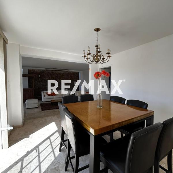 En Venta Casa o TownHouse