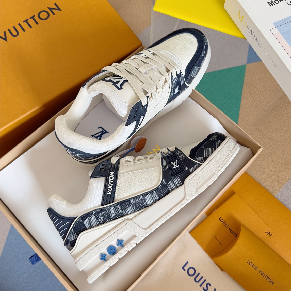 LV Trainer Sneaker