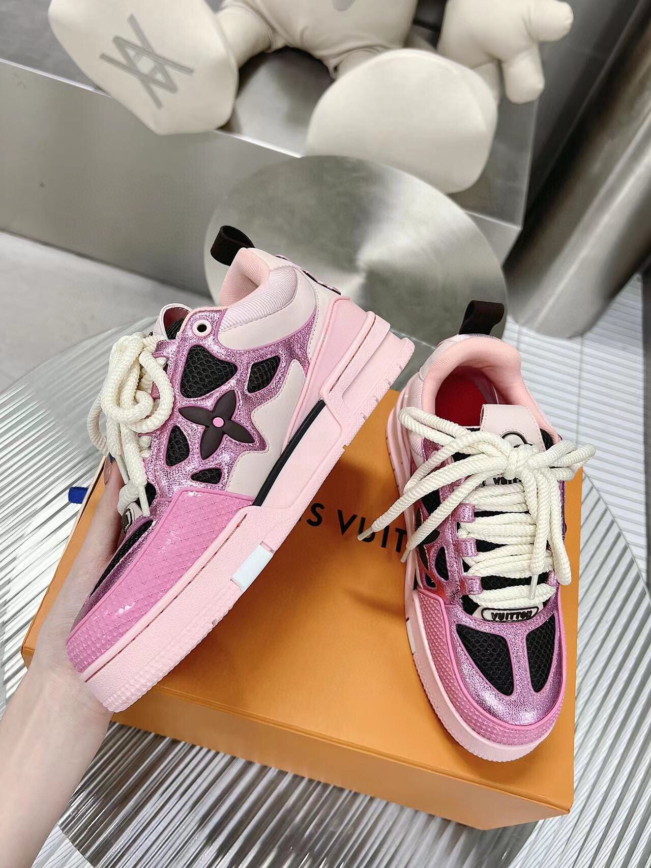 LV Trainer Sneaker