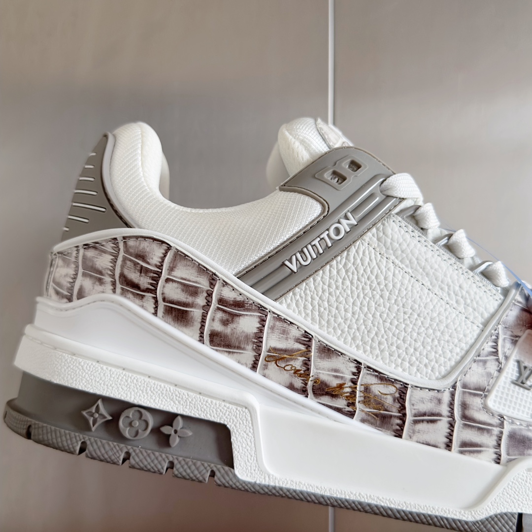 LV Trainer Sneaker