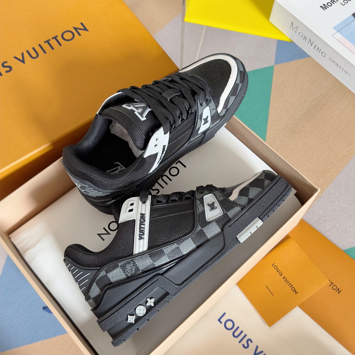 LV Trainer Sneaker