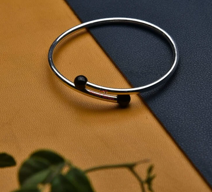 Plain Pipe Black Enamel Kada