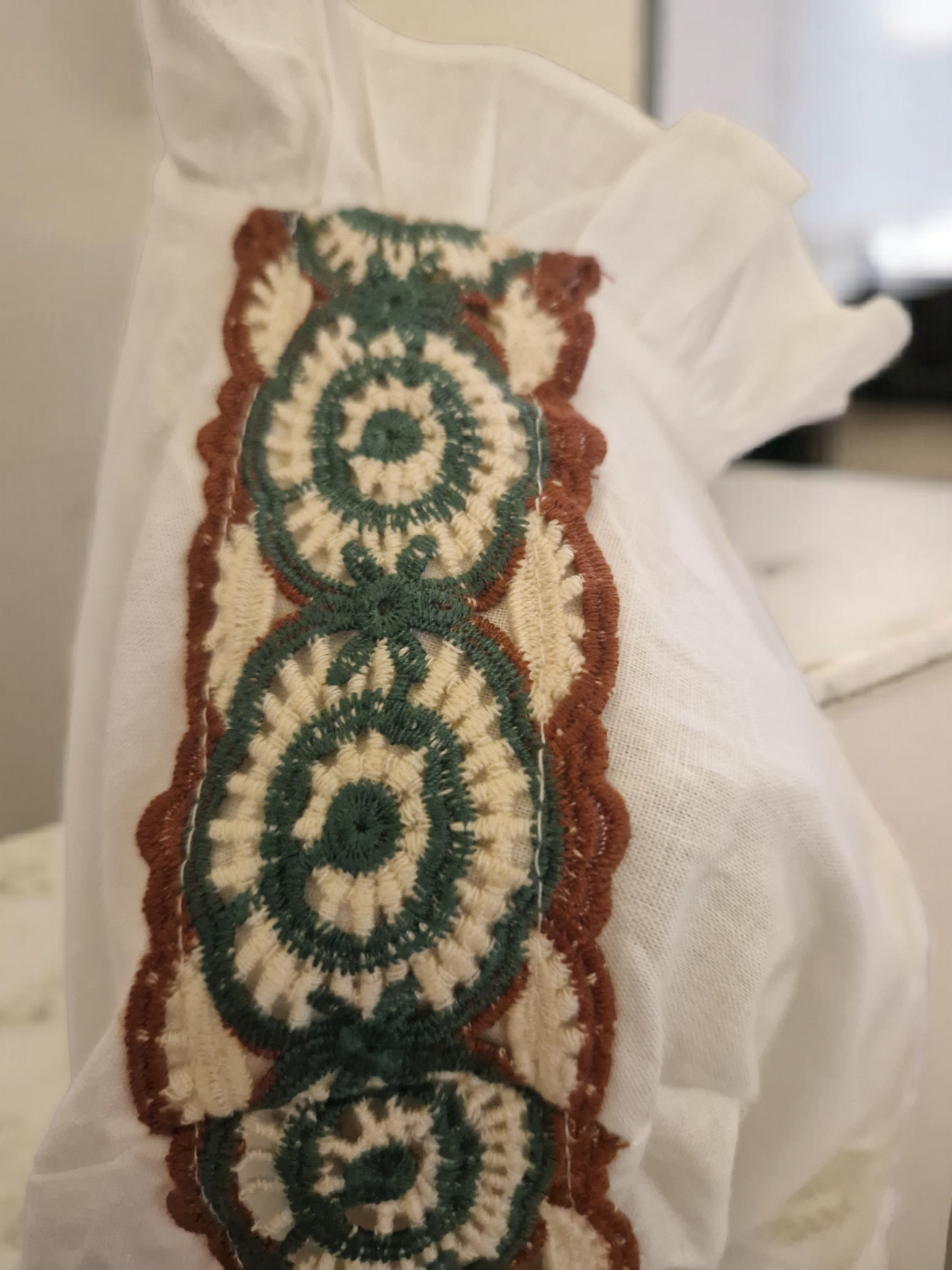 Camisa blanca bordado beige 