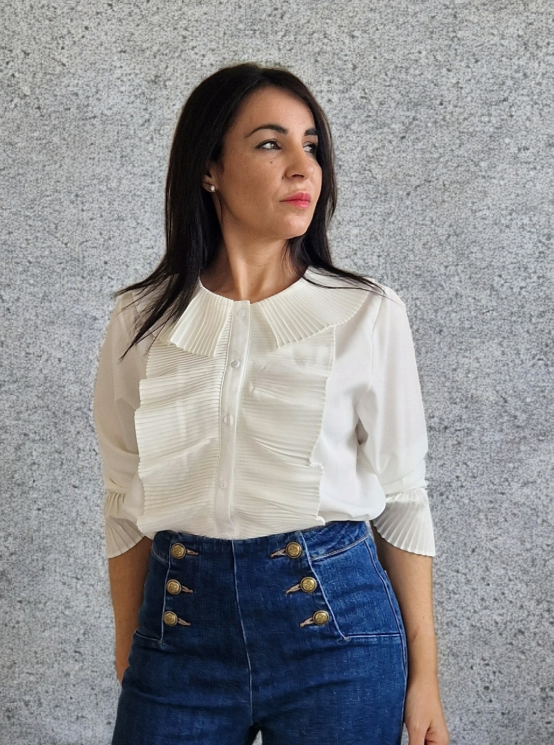 Camisa blanca volante