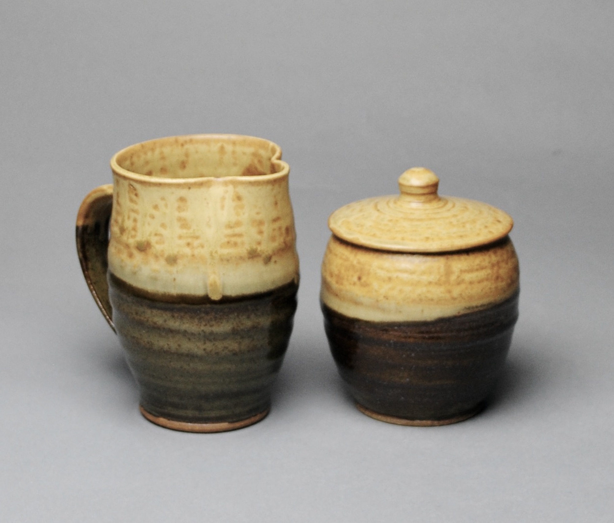 Sugar and Creamer Set Y 88