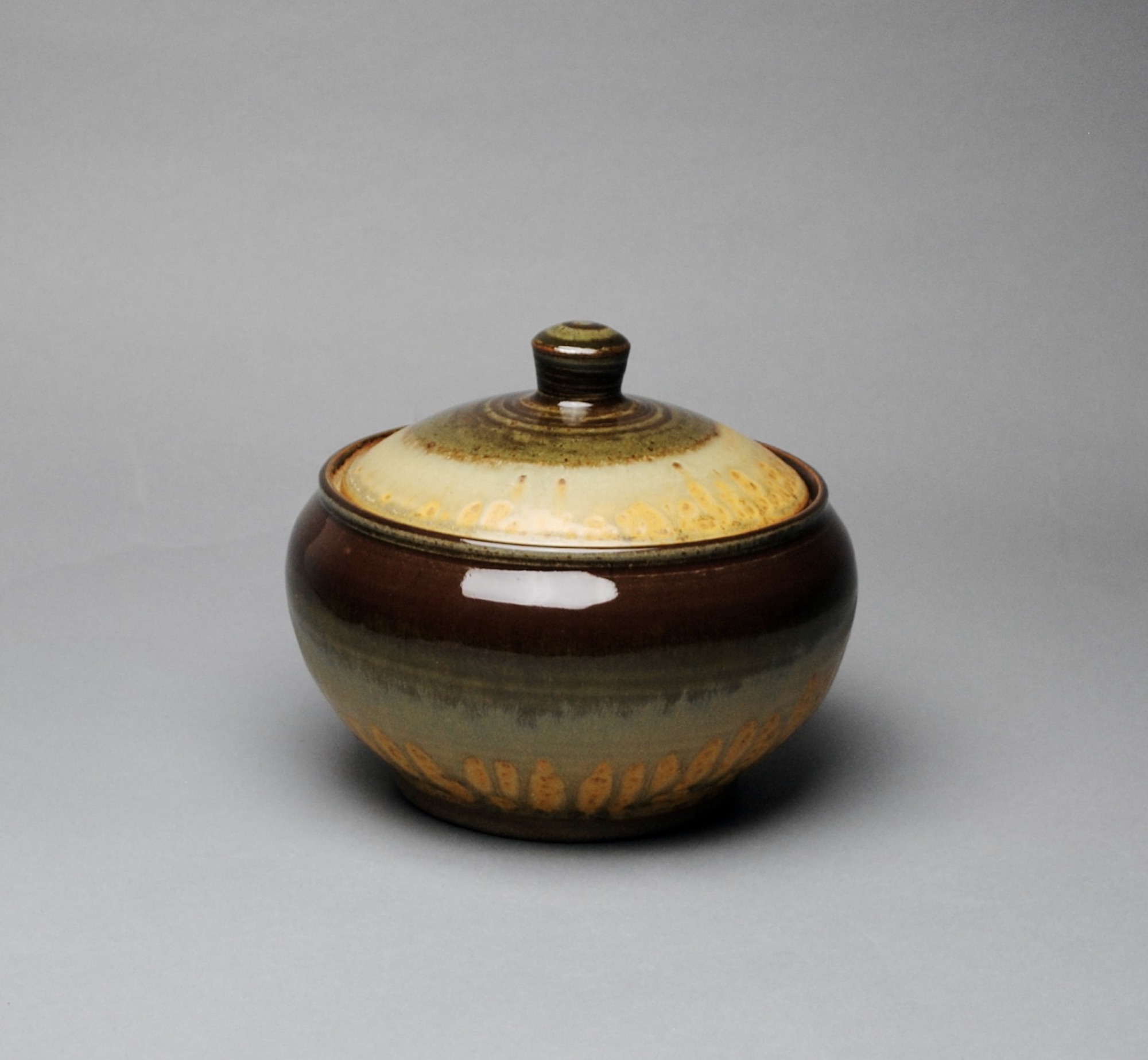 Covered Casserole Bakeware Y 70