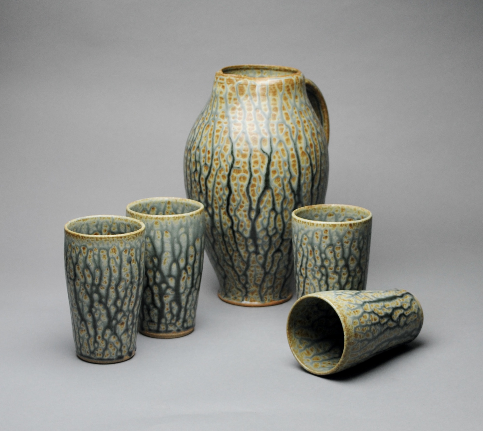 Pitcher and Tumbler Set Z 2