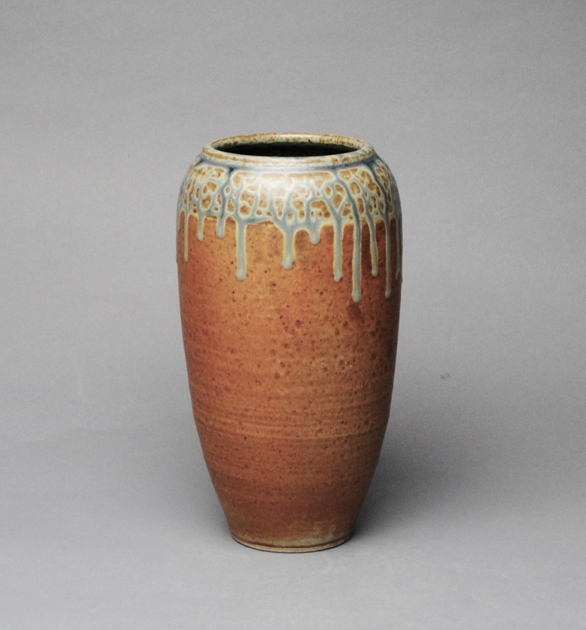 Handmade Clay Vase Y 99