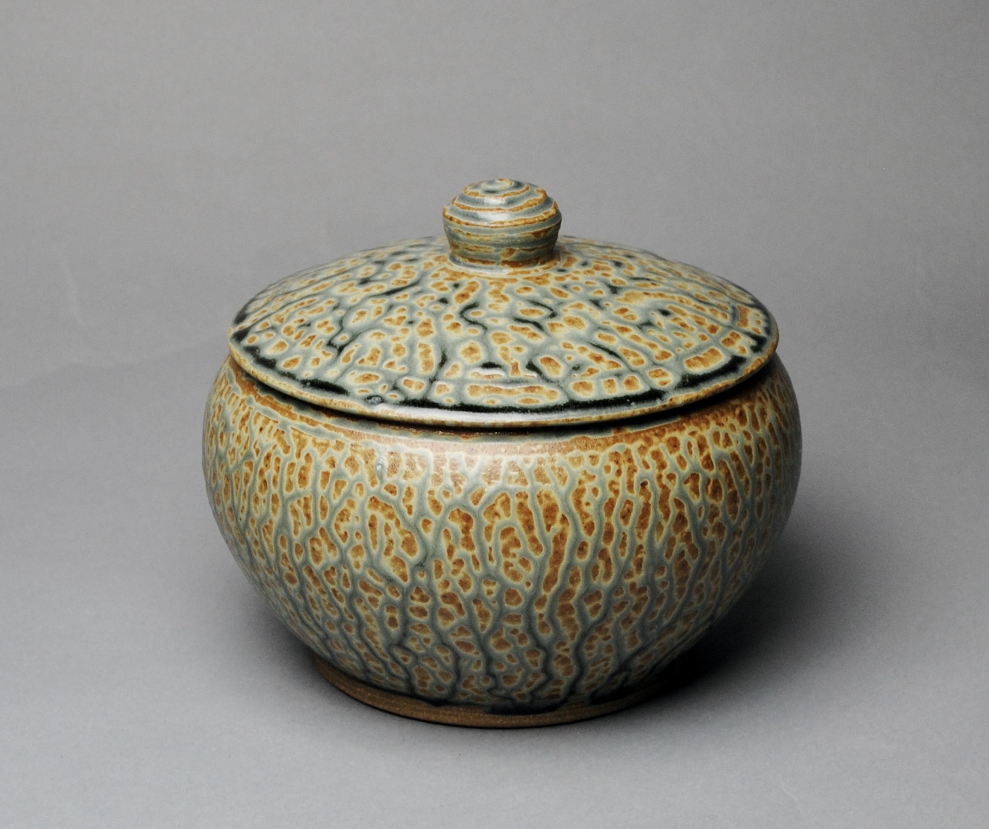 Covered Casserole Handmade Y 81