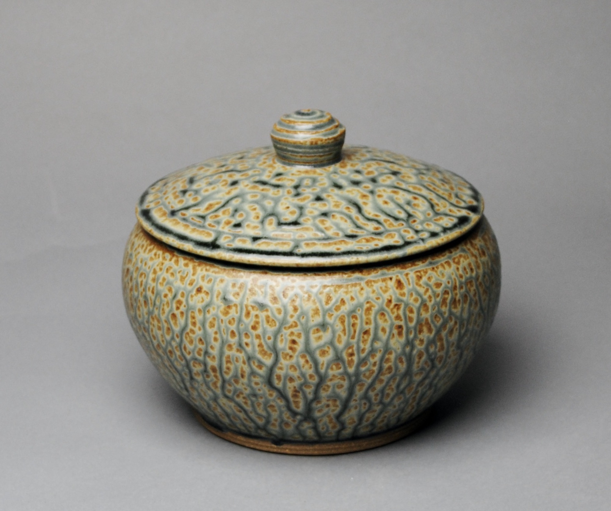 Covered Casserole Handmade Y 81