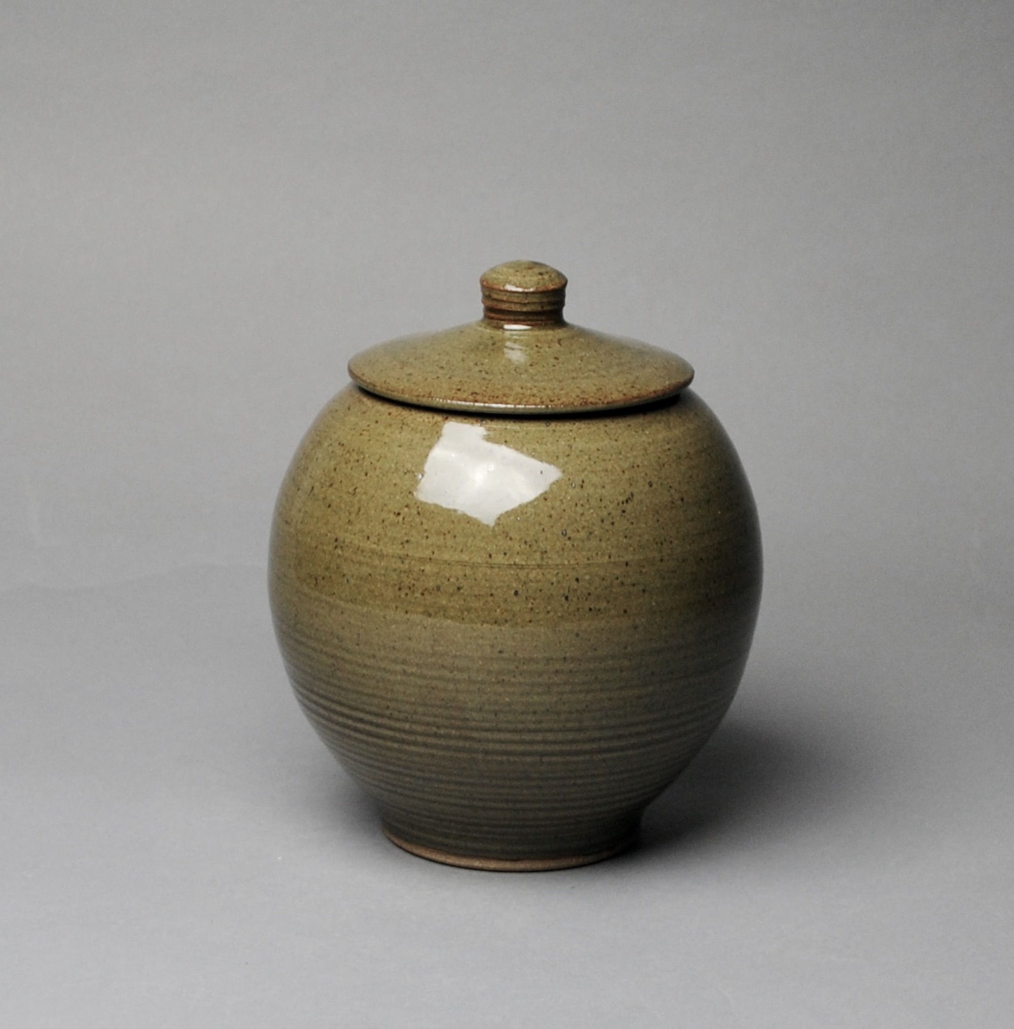 Handmade Porcelain Covered Jar Y 91