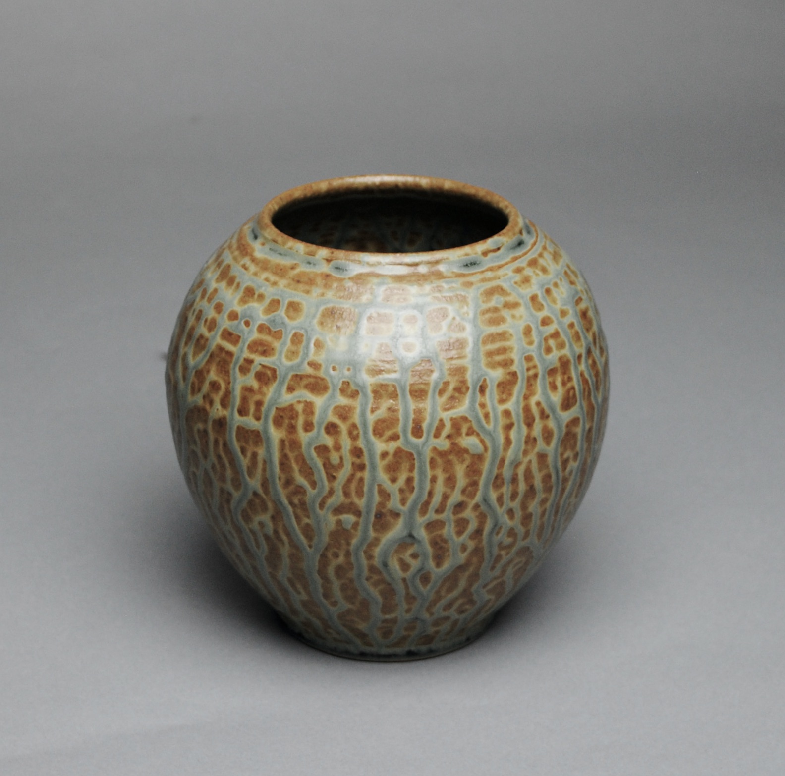 Handmade Clay Vase Y 37