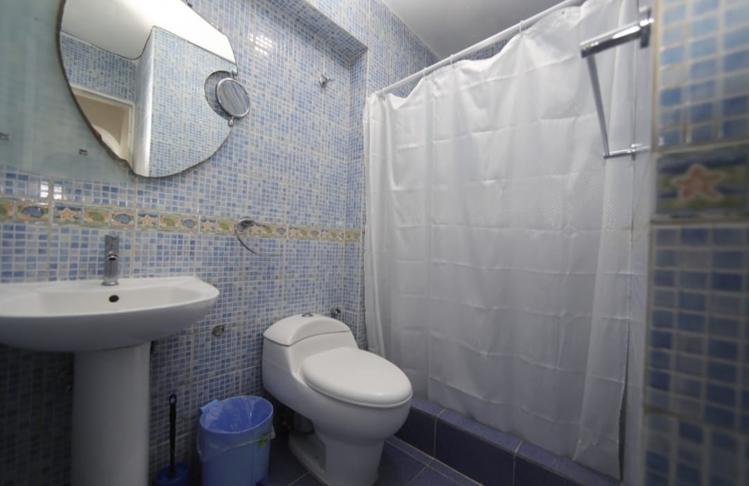 Apartamento vacaional 5 pax  en La Guaira, Los Corales