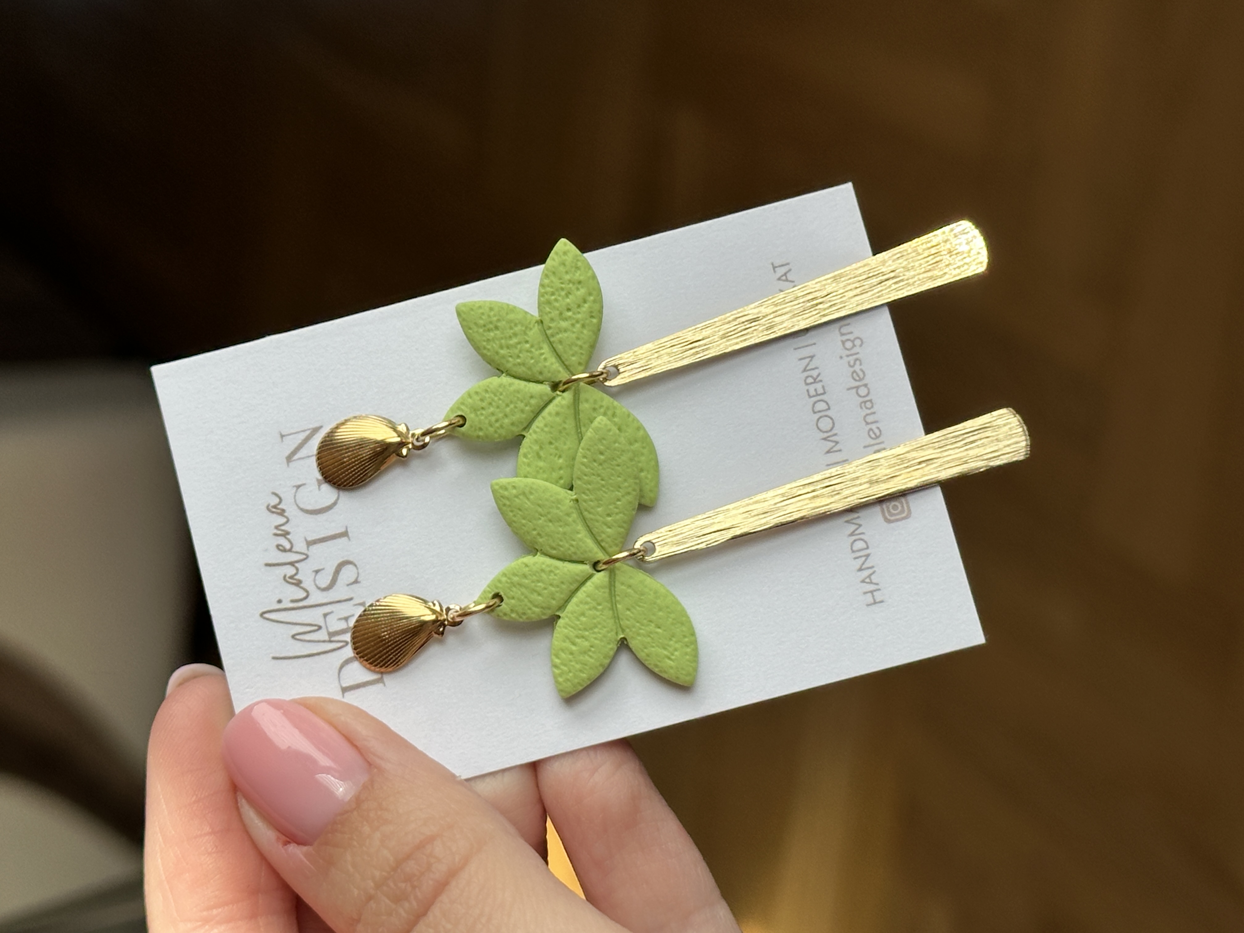 Grüne Blatt-Ohrringe