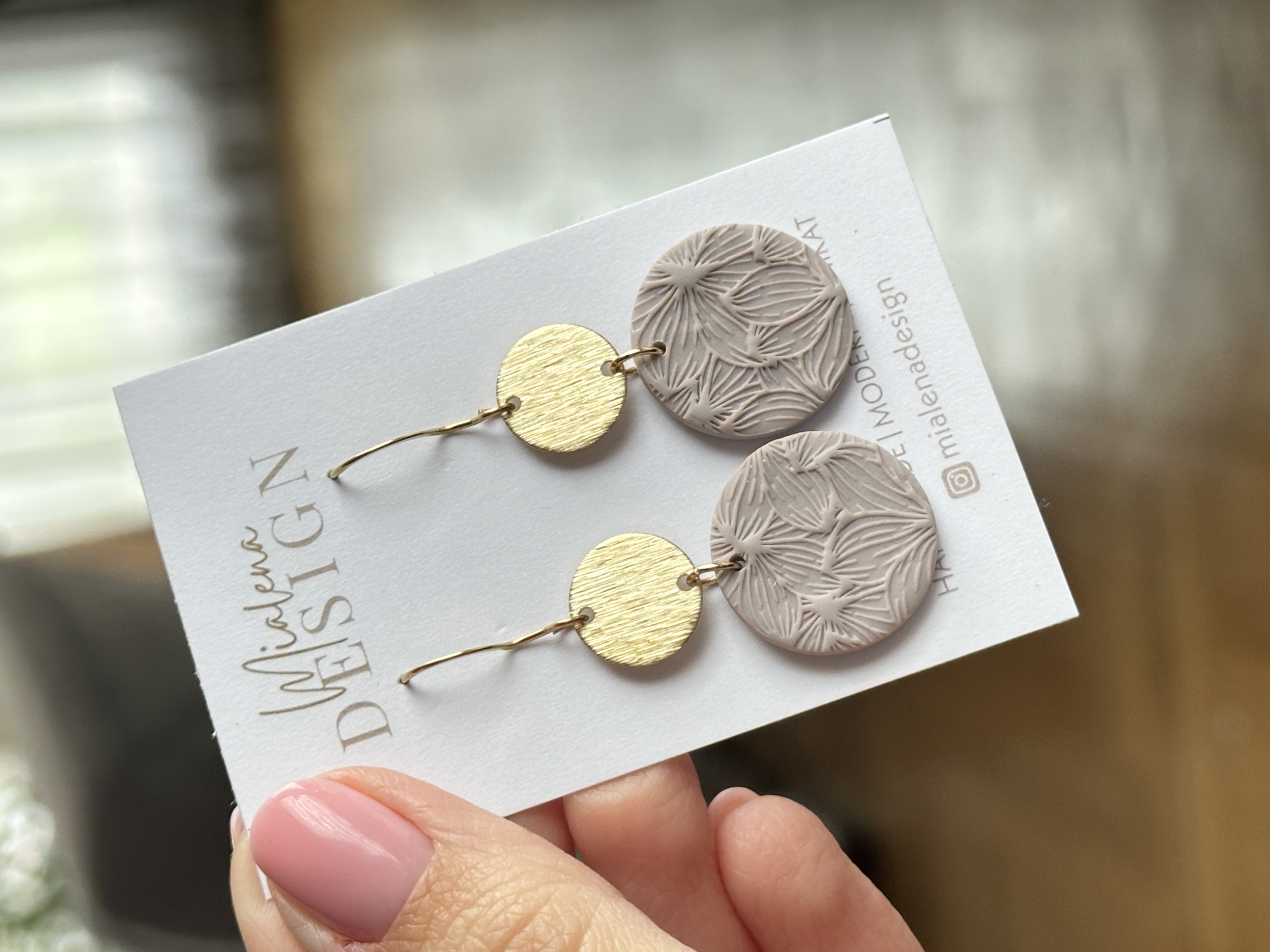 Handgemachte Ohrringe - Rose Beige