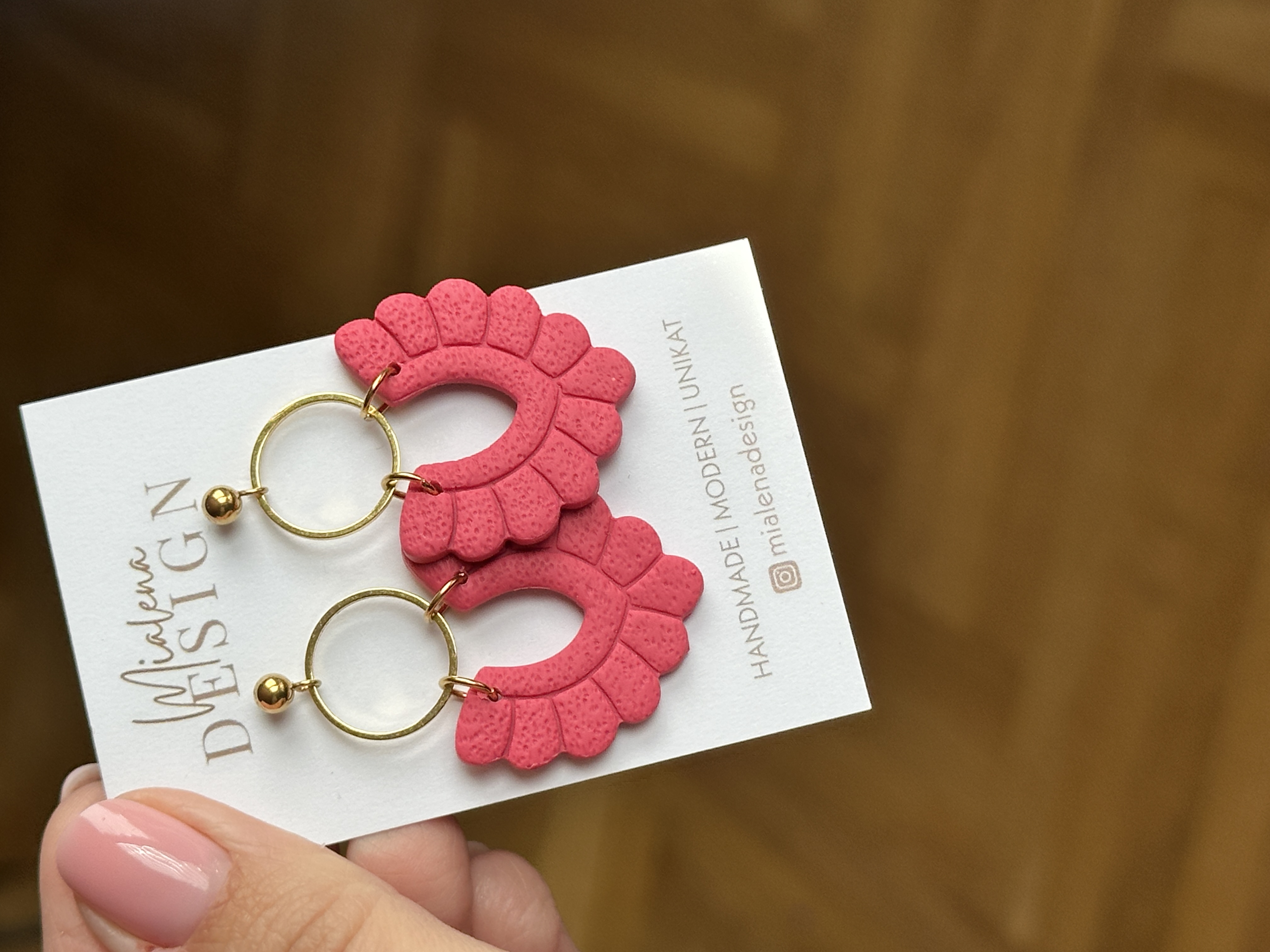 Handgemachte rosa Ohrringe