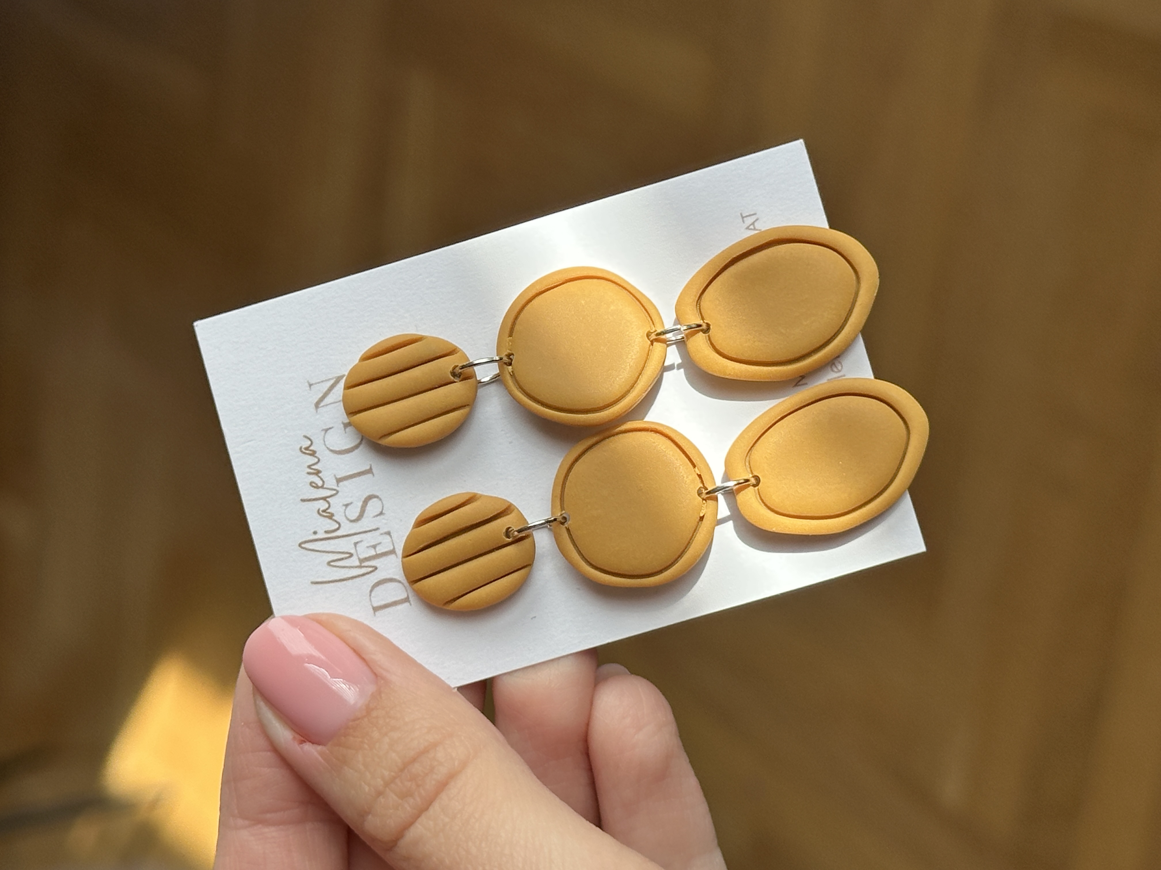 Handgemachte Ohrringe aus Polymer Ton