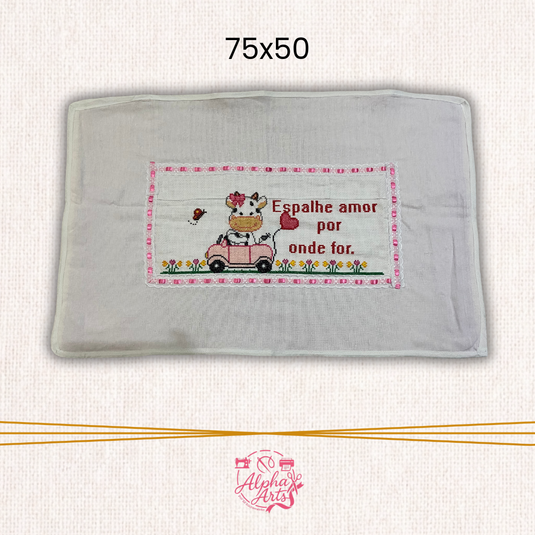 Tapete Banheiro/Cozinha Decorativo Vaquinha Bordado – 75x50cm