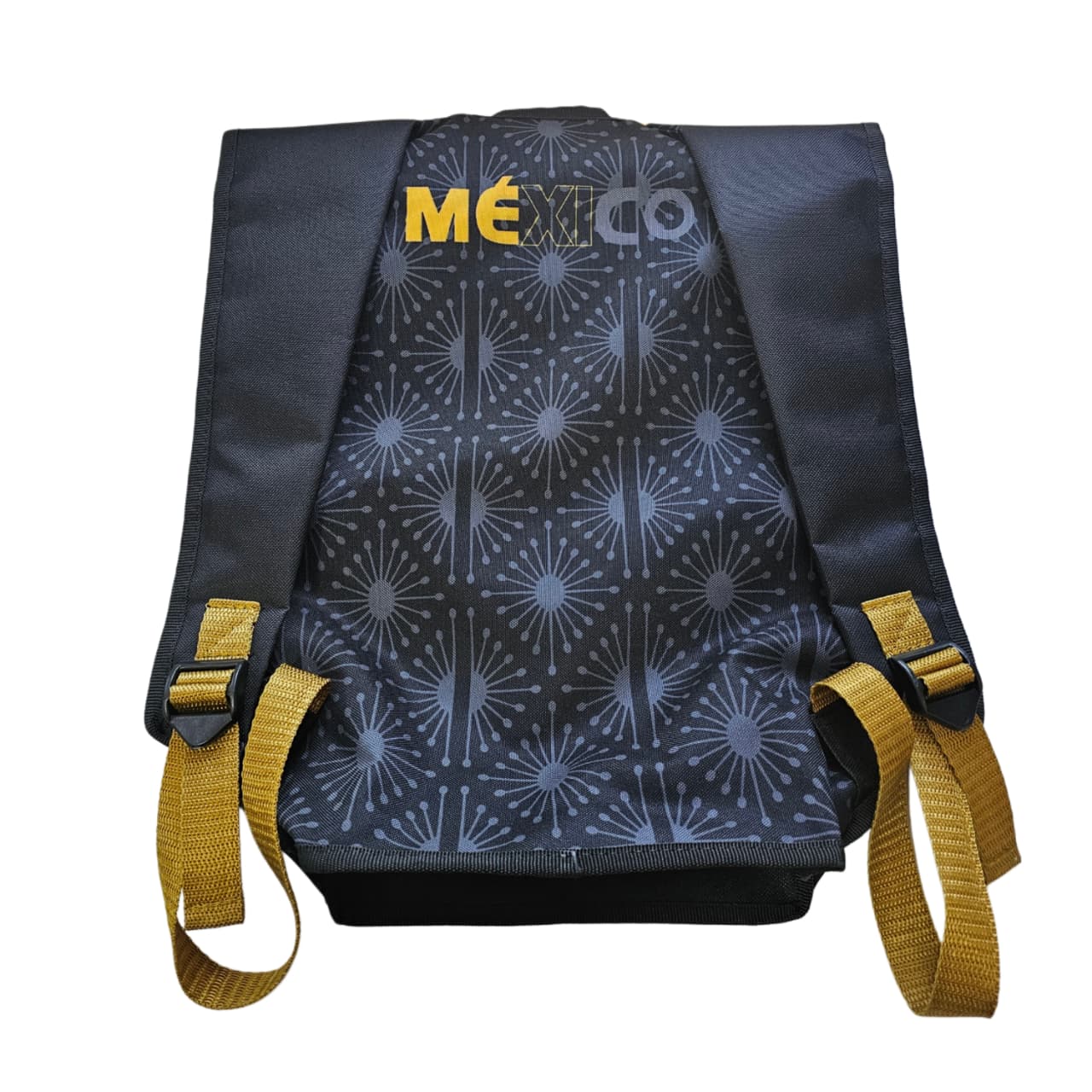 Mochila negra tipo Playera México