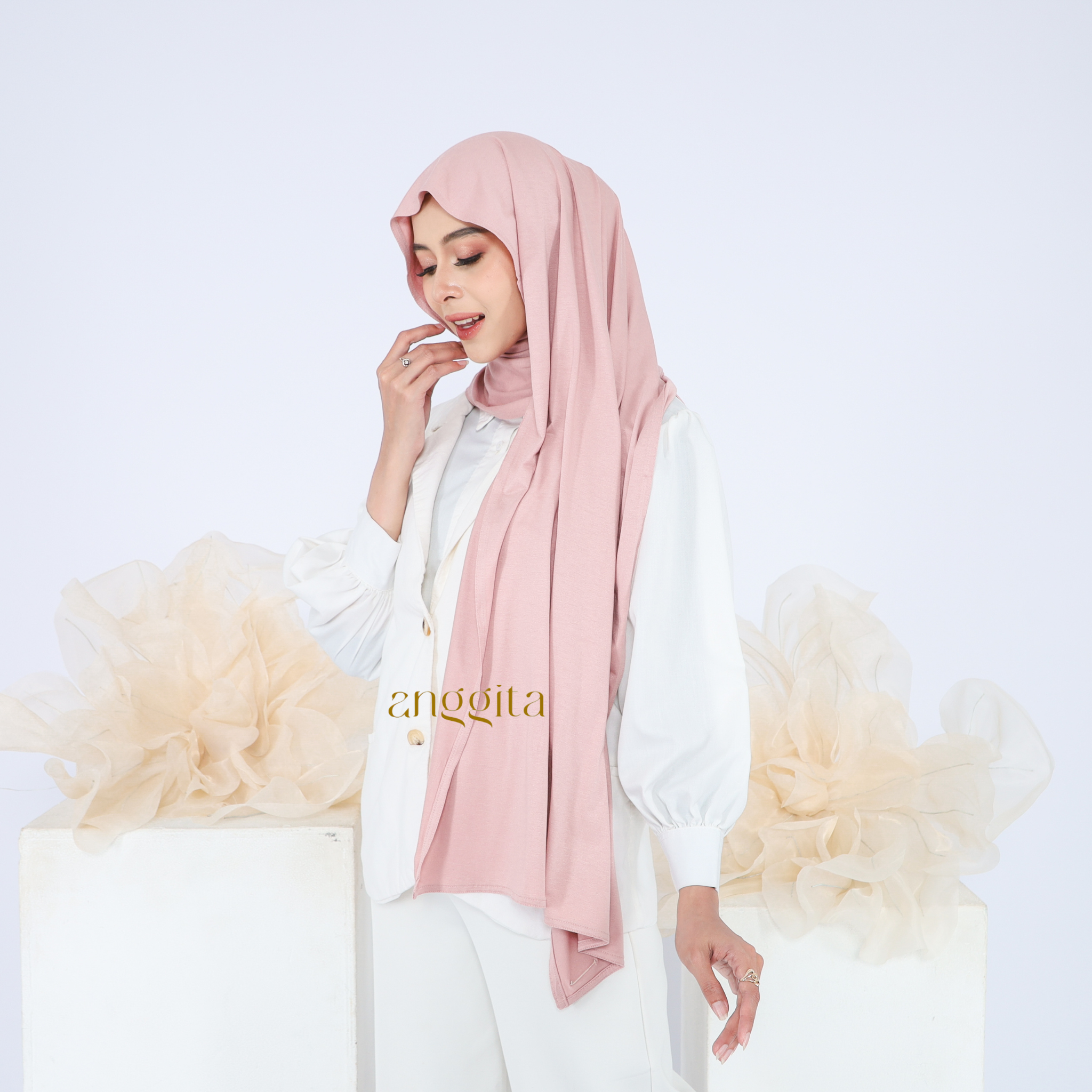 Vienna Pashmina Meleyot Premium Shawl Airflow