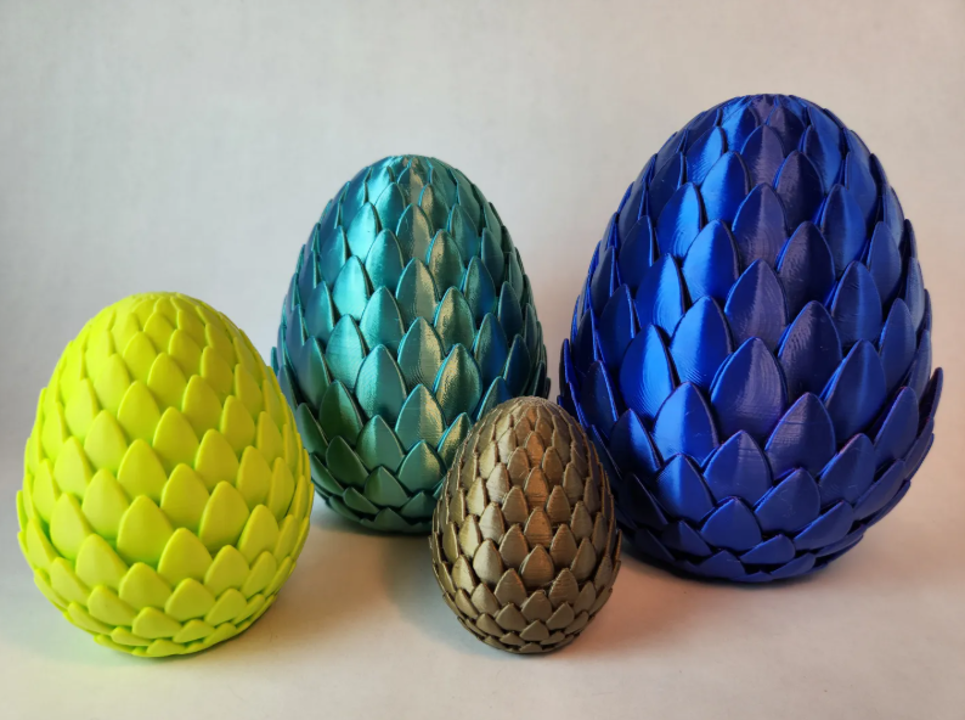 Huevos decorativos de dragón