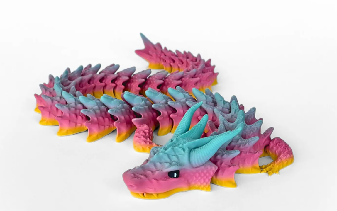 Dragón articulado de colores