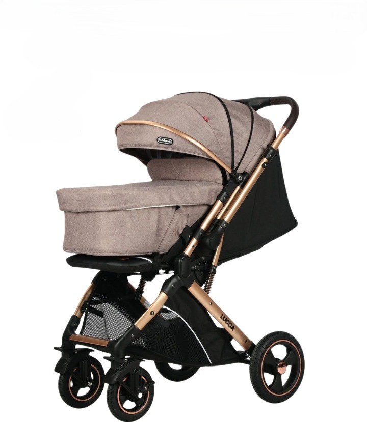 COCHE LUCCA CON MOISÉS
