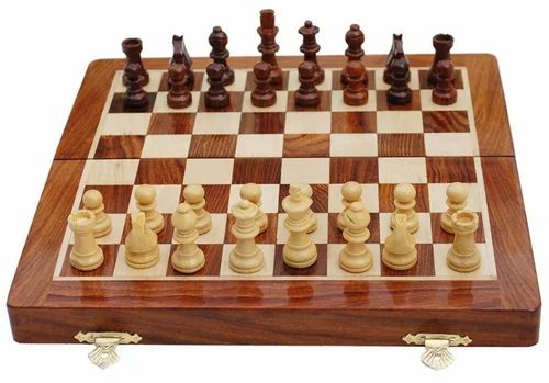 7'' Wooden Magnetic Travel Chess
