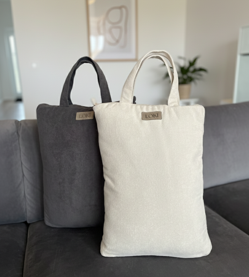 2-in-1 Dog Bed Travel Bag - Beige